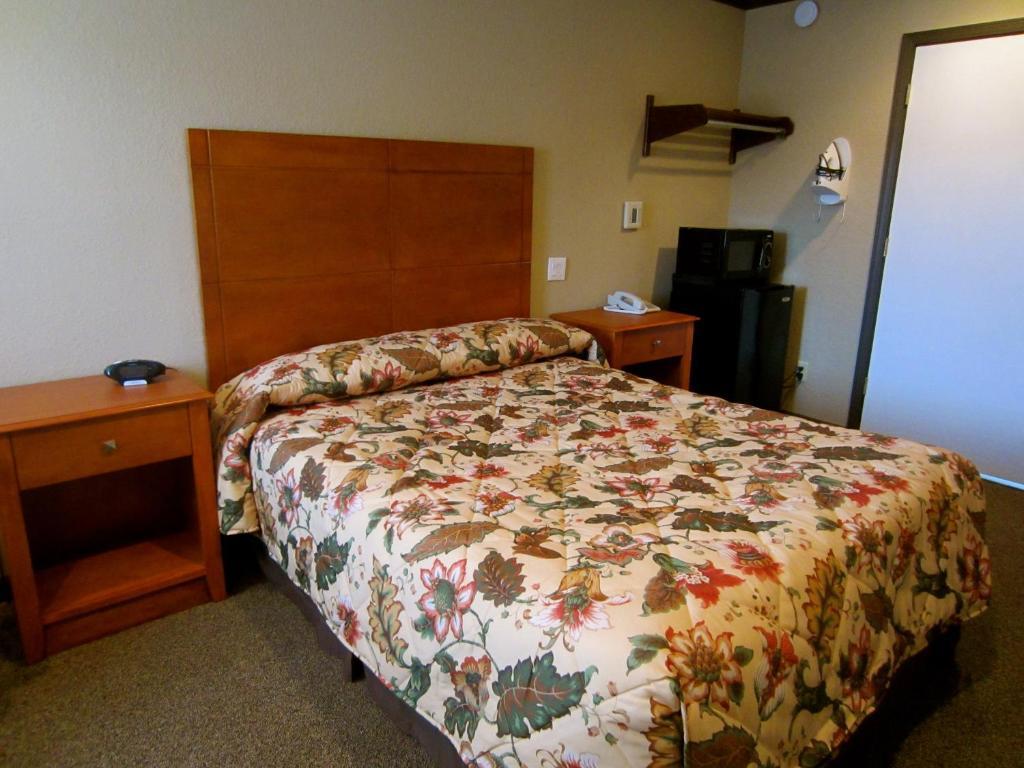 Deluxe Inn Redwood Stadt Zimmer foto